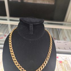 10k solid gold necklace 39.6 grams 18 Long layaway available 10%dwon of you interested please make sure you ask for Maribel thank you