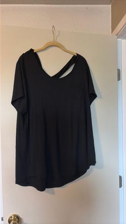 Black Open Back Short Sleeve Top