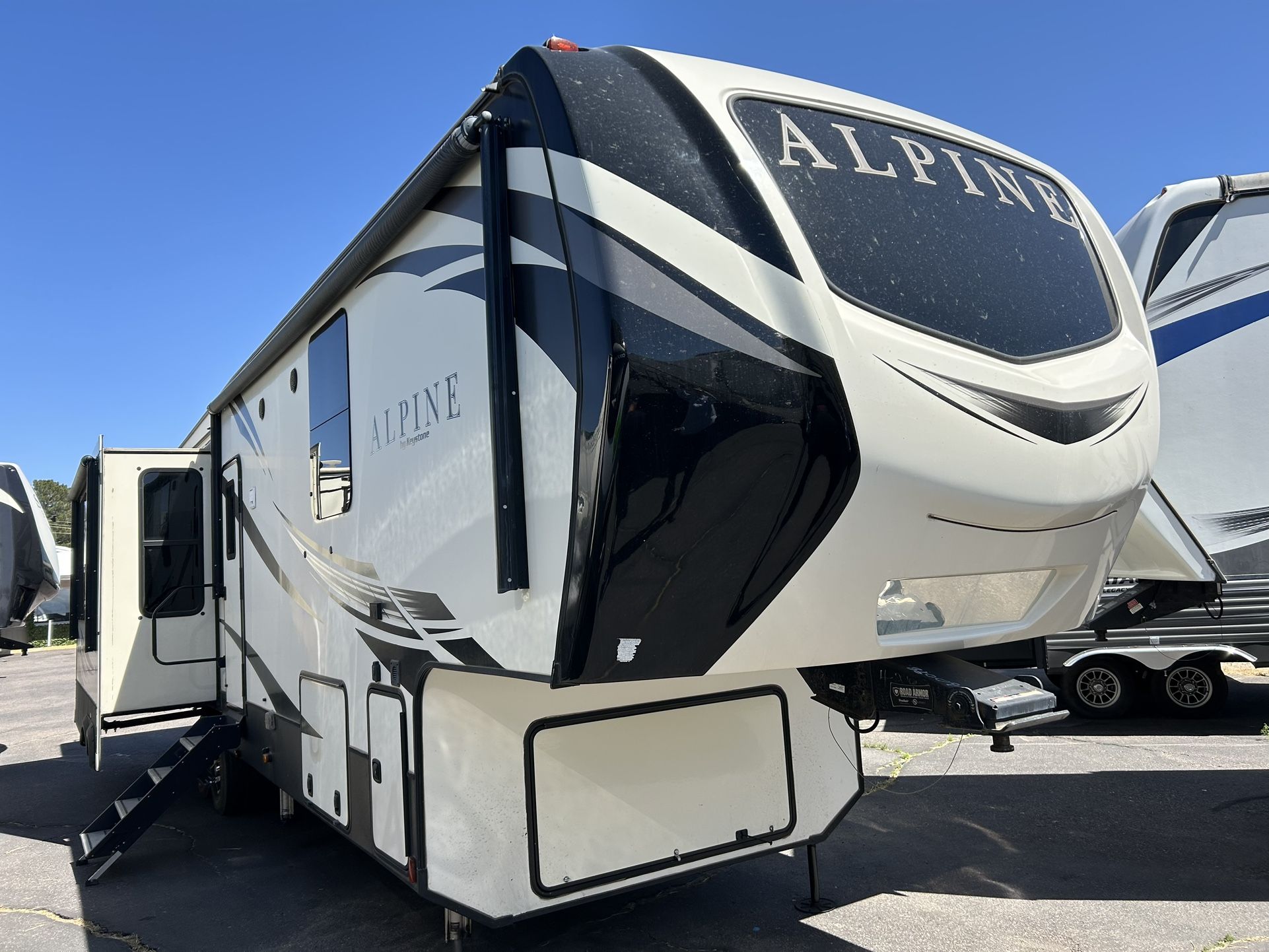 2019 Keystone Alpine
