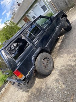 2000 Jeep Cherokee sport