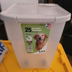 25 Lb Pet Food Container