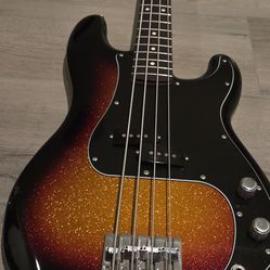 Fender Precision bass