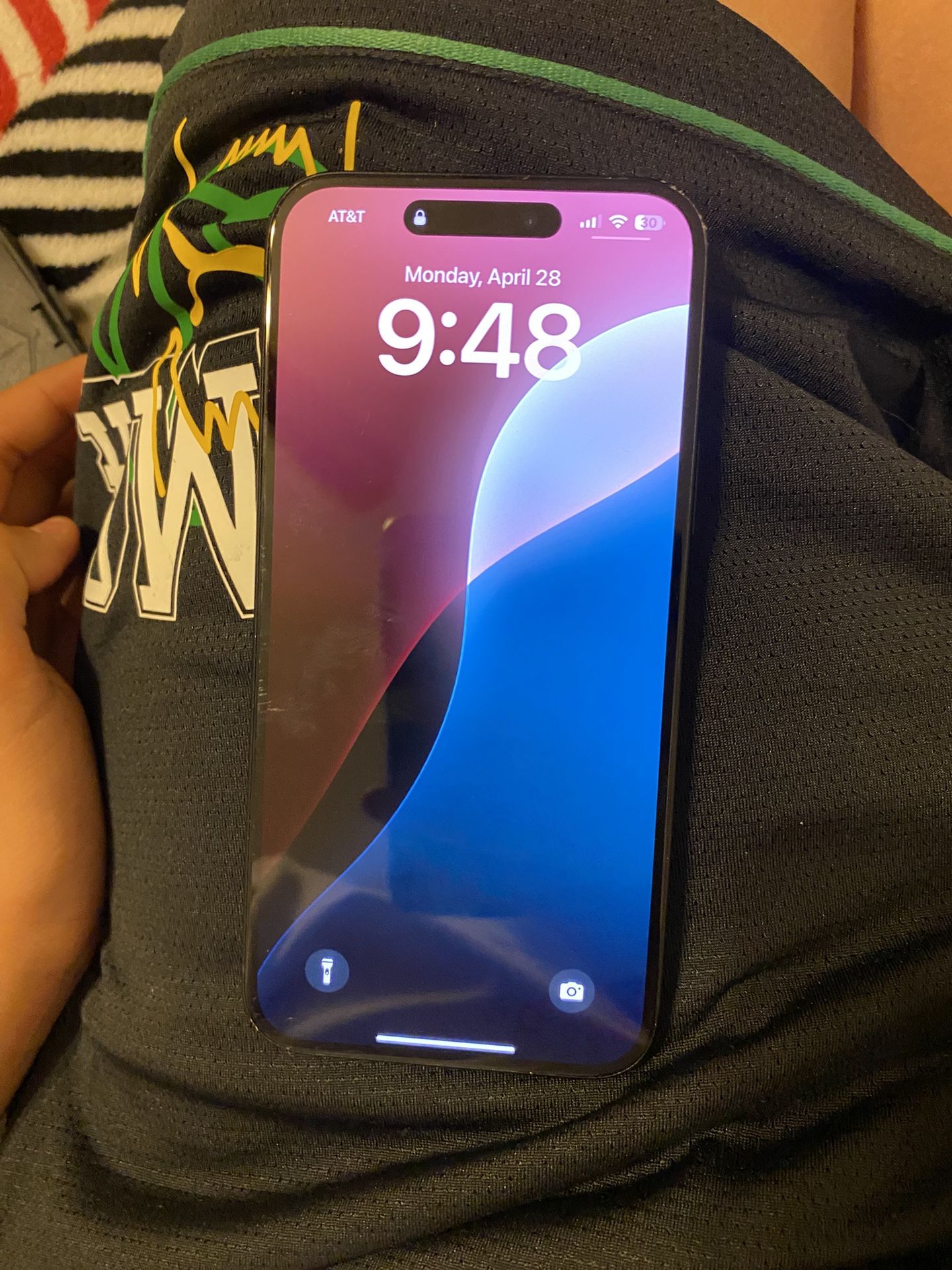 Iphone 15 plus AT&T