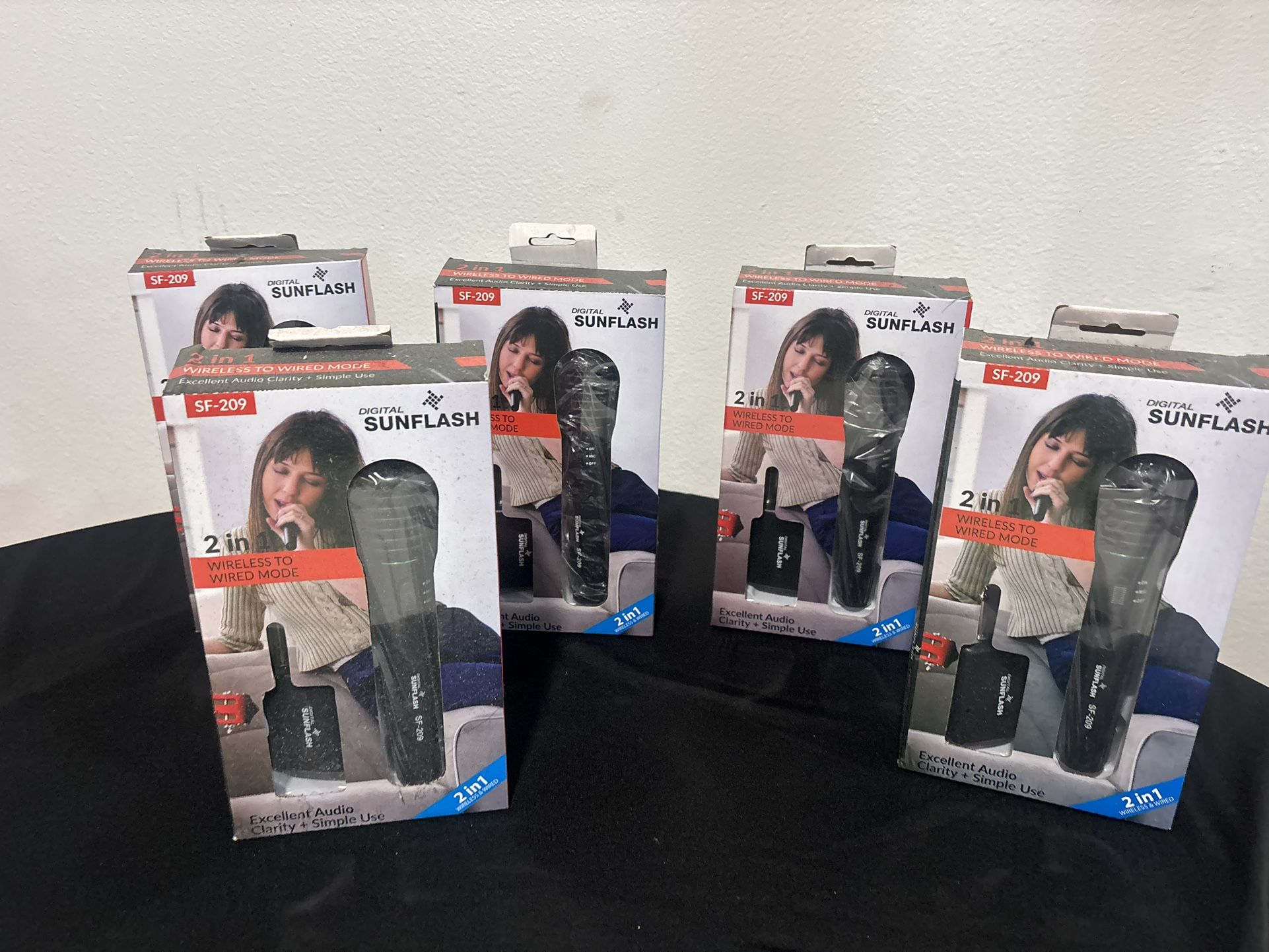 Microphone π€ Wireless π $20.New