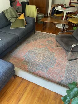 6’ x 9’ World Market Vintage Persian-Style Jute Rug