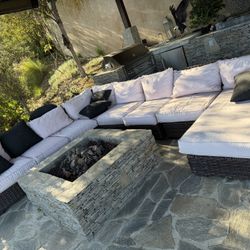 Large Outdoor Wicker Sectional – Huge Size, Priced to Move Fast 