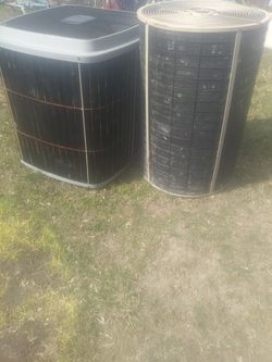 Air conditioner units 2 for $300
