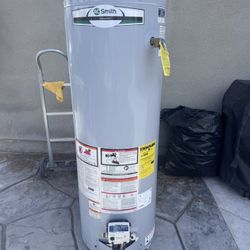 AO Smith Water Heater 50 Gallons- $200