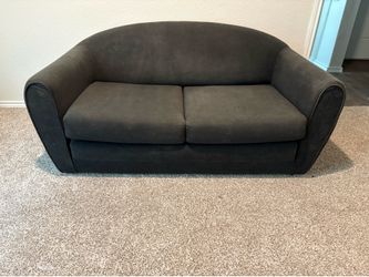 Mini sleepover couch