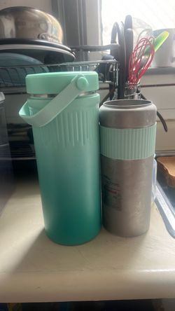 Insulated milk cooler like new