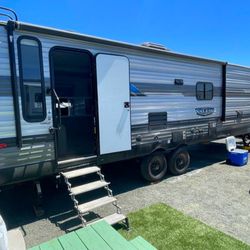2020 Forest River Salem Travel Trailer - 34ft