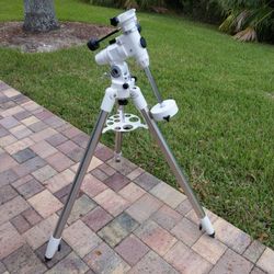 Celestron CG-4 Tripod with Box, pro Equatorial Heavy Duty , Telescope Not Included 