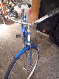 Ladies very old Schwinn