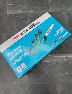 Makita XGT 18 in. 40V max Brushless Electric Cordless Battery Chainsaw Kit (5.0Ah)