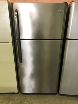Stainless 18 Cubic Foot Refrigerator