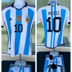 Kids Argentina 🇦🇷 🇦🇷🇦🇷🇦🇷Messi sizes para niños set Soccer copa América local 2024 2025 new visitante home away Jerseys size 24,26,28 for kids 
