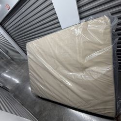 Queen Carmina Pillow Top Mattress – Excellent Condition, Clean & Protected