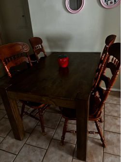 Dinning table