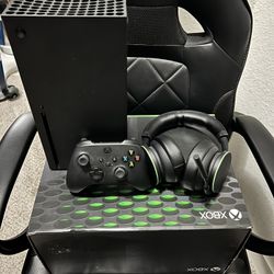 xbox series X + controller + wireless headphones