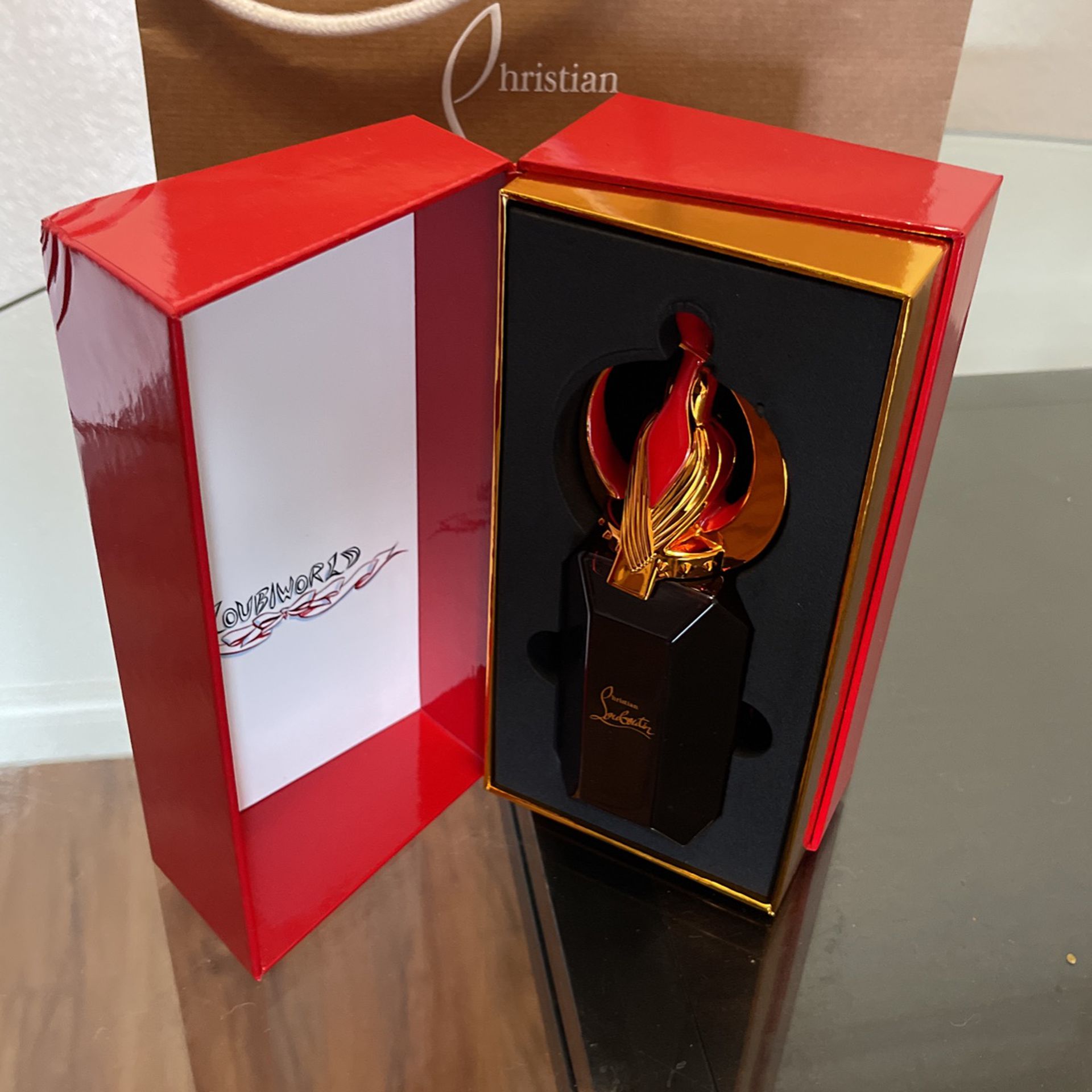 Authentic Christian Louboutin “Loubiluna Intense EDP” for Sale in Anaheim,  CA - OfferUp
