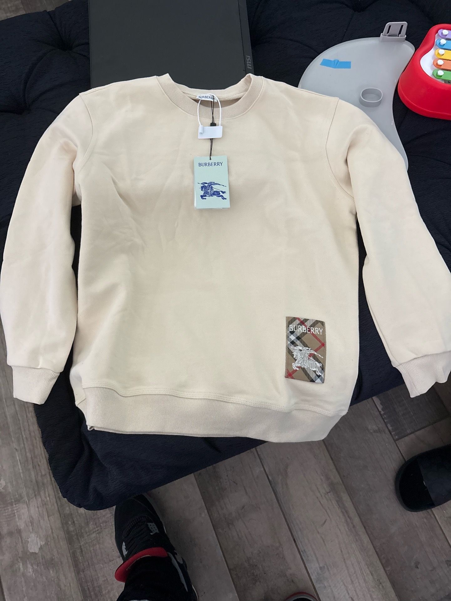 Burberry Beige L Cotton Fleece Crewneck Pullover Sweatshirt Logo Equestrian