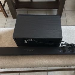 LG Subwoofer And Sound Bar With Remote