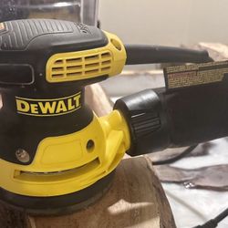 Dewalt Random Orbital Sander