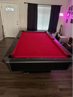 Pool table