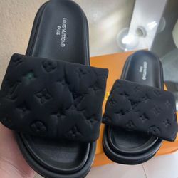 Louis Vuitton Sandals 