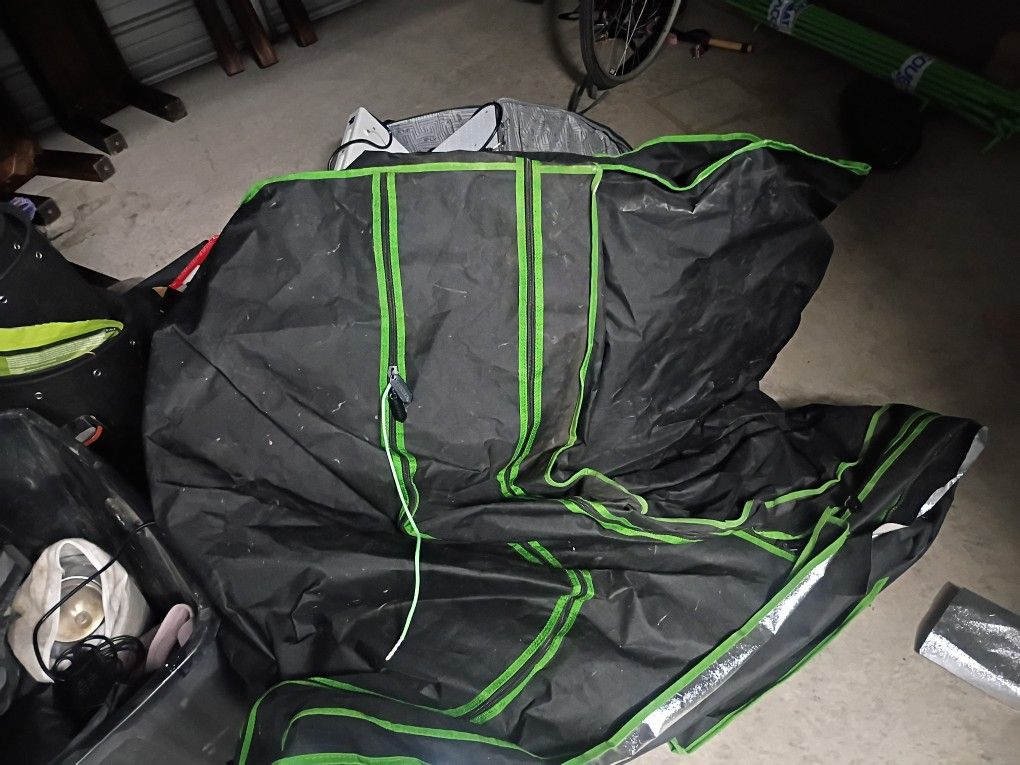 Grow Tent
