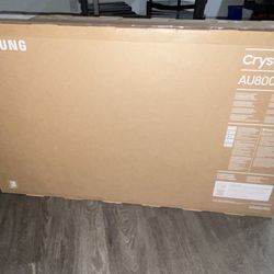 (NEVER UNBOXED) 43” SAMSUNG AU8000 Crystal UHD SMART TV