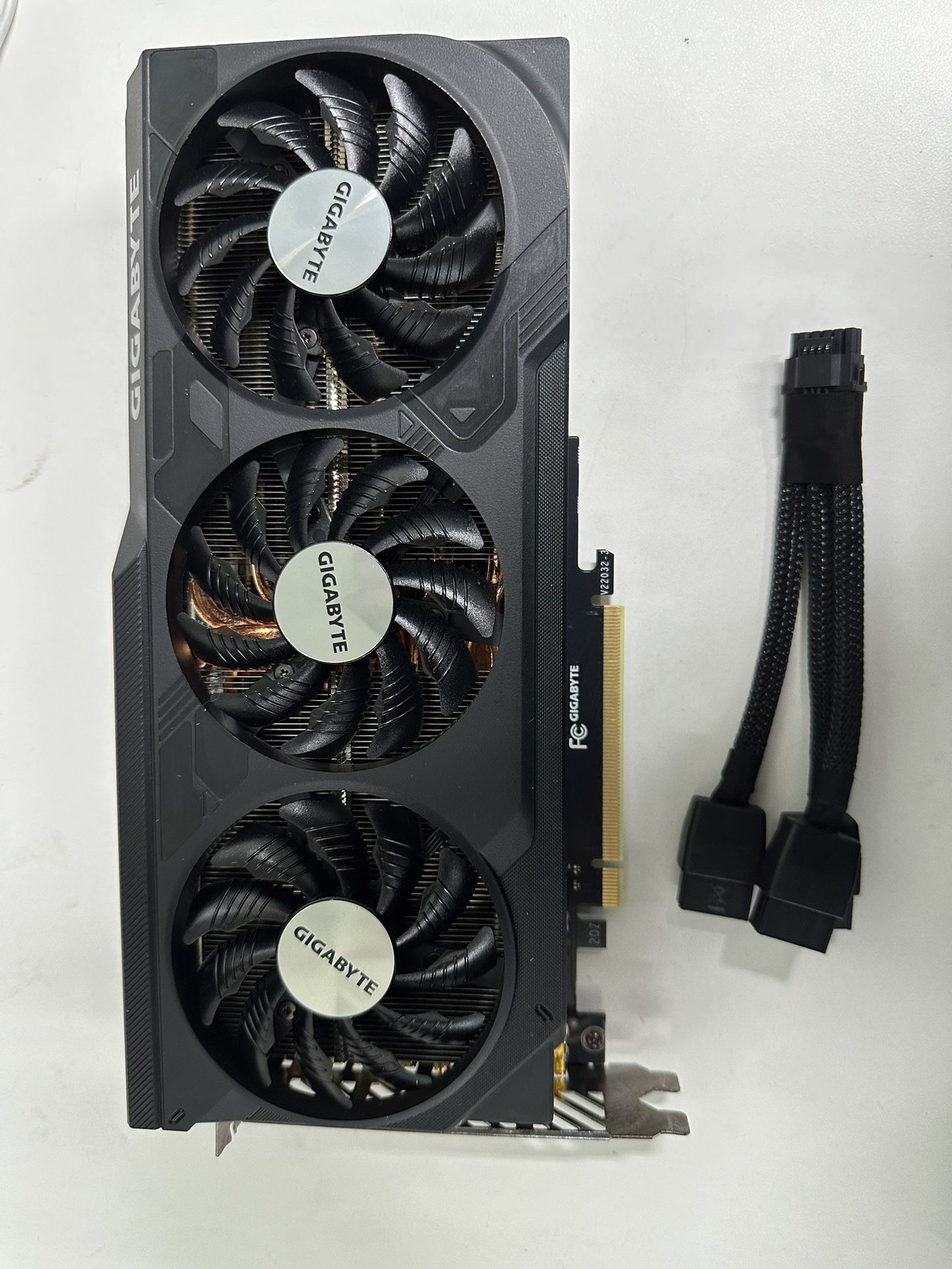 Gigabyte 4070ti 4070 ti OC windforce in like new condition gpu