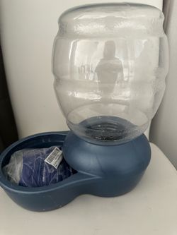 1 Gallon Dog / Cat water bowl