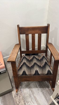 Wooden Rocking Chair