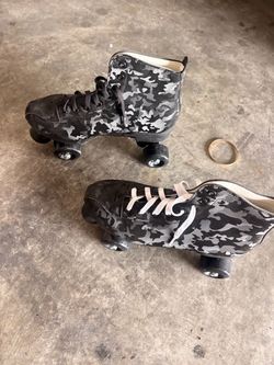 Camo Roller Skates