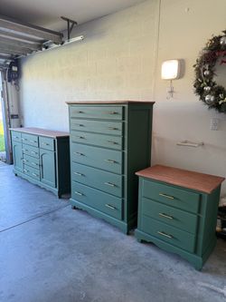 Refurbished Bedroom Set