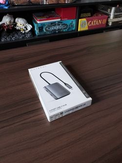 Satechi 4-Port USC-C Hub