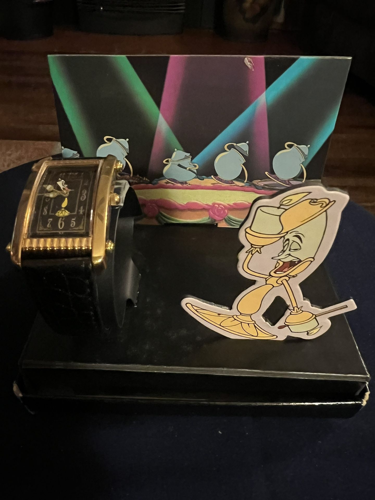 Walt Disney Collectors Club Fossil Watch Featuring Limited Edition Luminere NIB