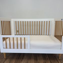 Babyletto Crib + Naturepedic Breathable mattress 