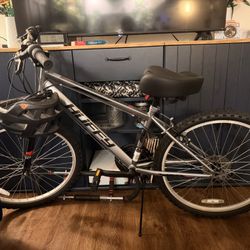  24” Huffy Rock Creek Bike 18 Speeds 