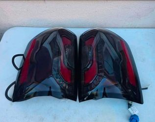 14-18 Gmc Sierra LED Taillights Luces
Traseras Calaveras Focos Luces