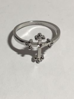 SILVER TONE CROSS RING
