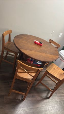 Wood round foldable dining table