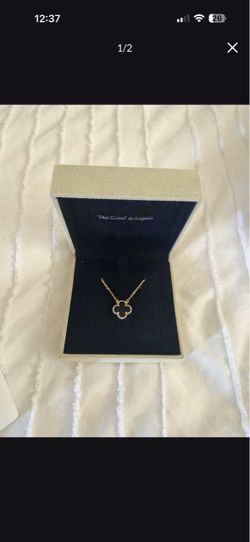 necklace vc