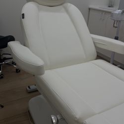 New Medical Spa / Pedicure Electric Chair