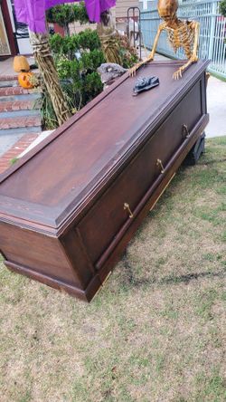 Halloween Casket Prop