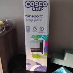Cosco Kids "funsport play yard" UNOPENED 