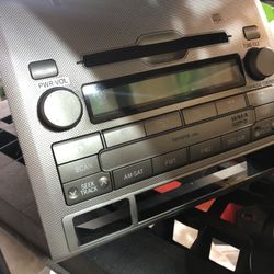Toyota Tacoma 2010 Stock Stereo And Speakers 