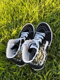 Vans Sk8-Hi Flame Skull Black True White Size US 6Y Youth VN0007NSBMW Sneaker