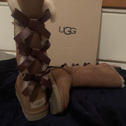  Wmn UGG Boots